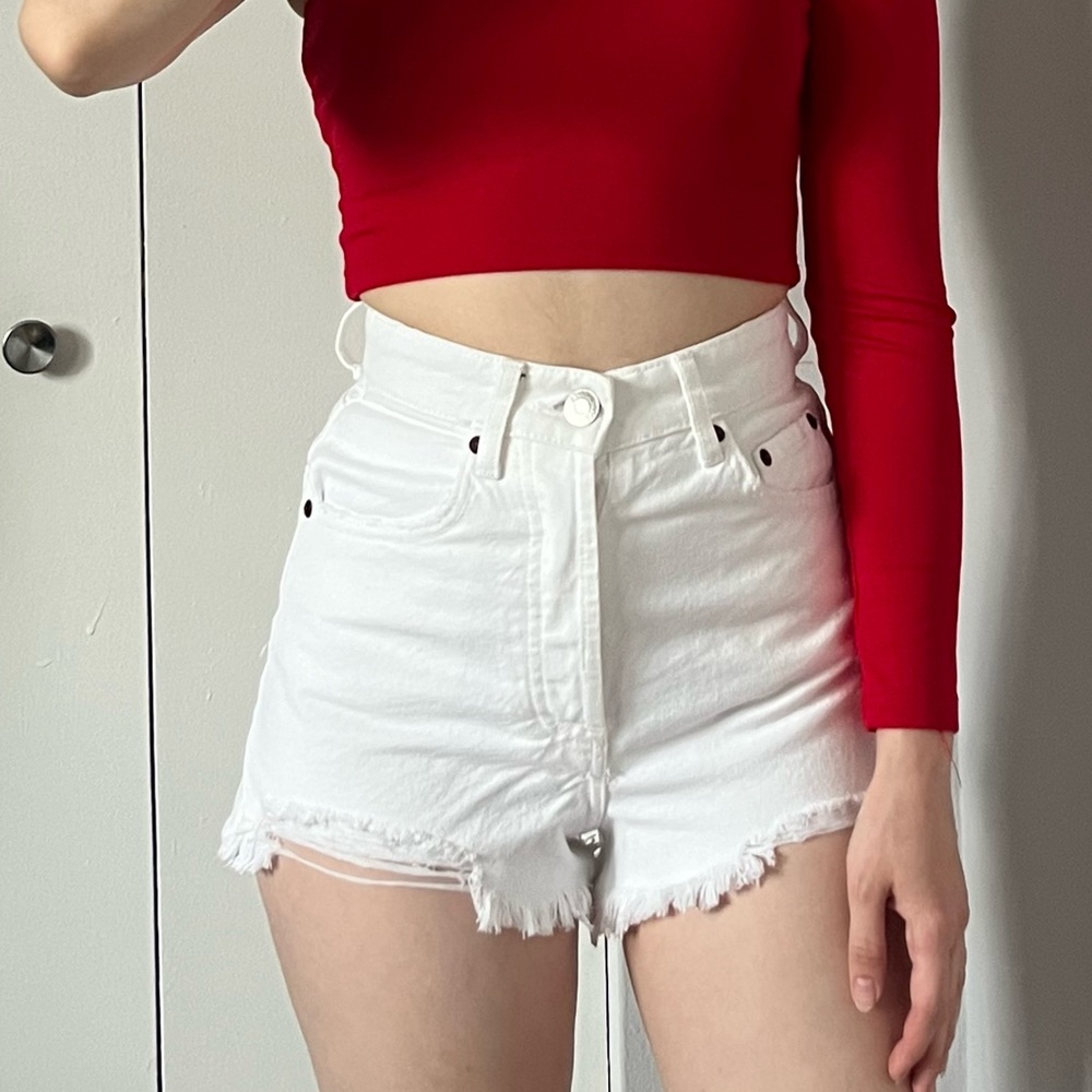 Zara High-Waisted White Denim Shorts Size 0